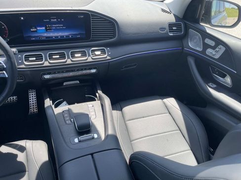 Used 2026 Mercedes-Benz GLS 450 4MATIC image 15