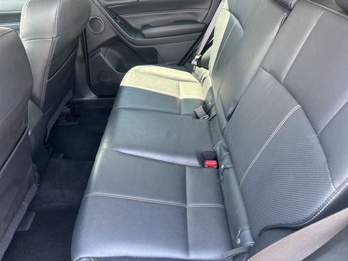 Used 2017 Subaru Forester 2.5i Touring AWD/4WD image 43