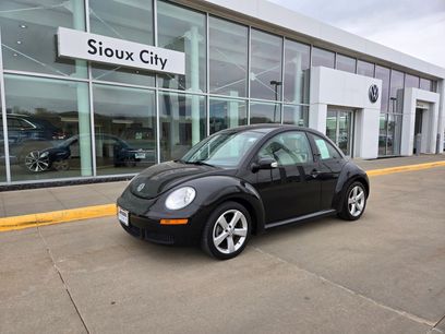 Used 2008 Volkswagen Beetle SE