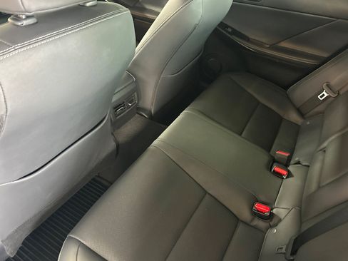 Certified 2025 Lexus IS 300 F Sport RWD image 26