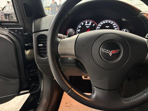Used 2009 Chevrolet Corvette Coupe RWD image 14