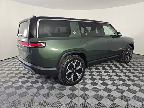 Used 2024 Rivian R1S Adventure image 5