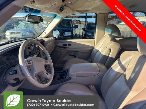 Used 2003 GMC Yukon Denali image 10