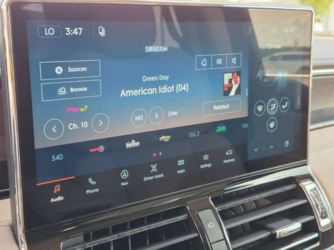Certified 2024 Lincoln Navigator Reserve AWD/4WD image 24