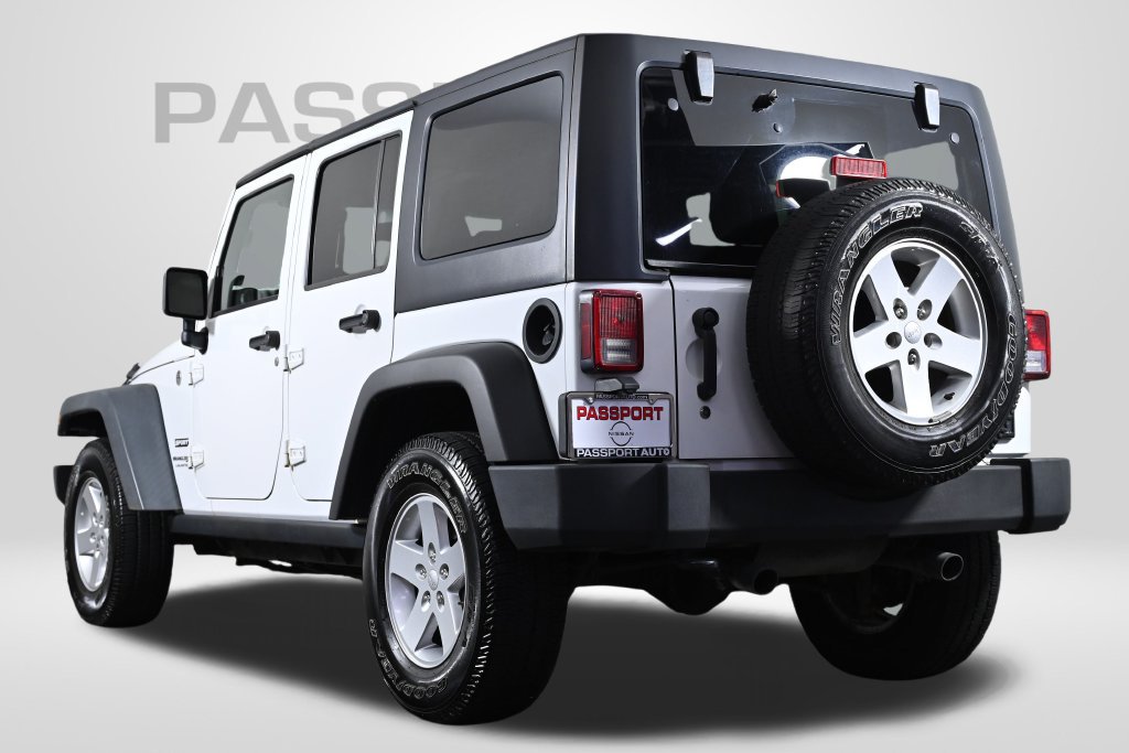 Used 2018 Jeep Wrangler Unlimited Sport S AWD/4WD image 6