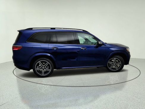New 2026 Mercedes-Benz GLS 450 4MATIC image 7