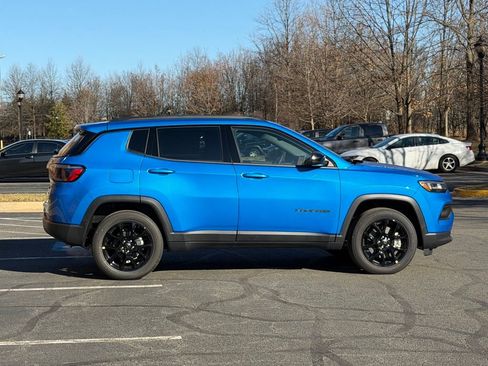 New 2026 Jeep Compass Latitude image 6