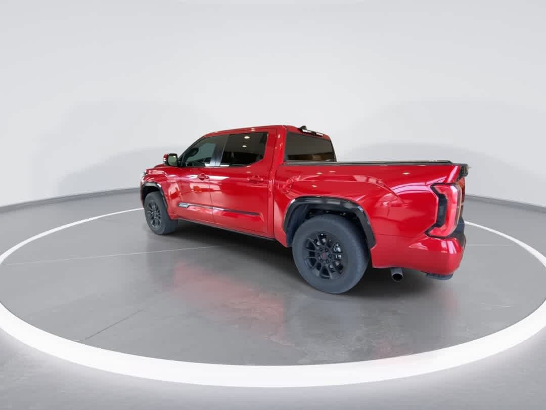 Used 2024 Toyota Tundra Platinum AWD/4WD image 6