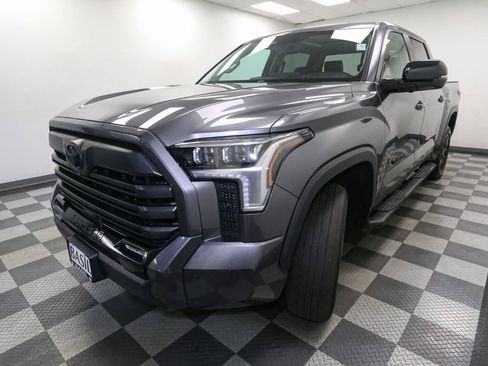 Used 2024 Toyota Tundra Limited AWD/4WD image 4