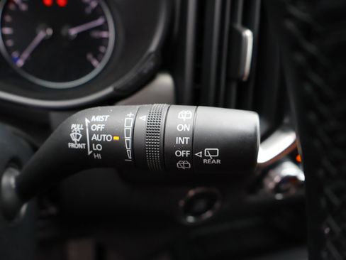 Certified 2025 MAZDA CX-50 2.5 Turbo w/ Accent Package image 38