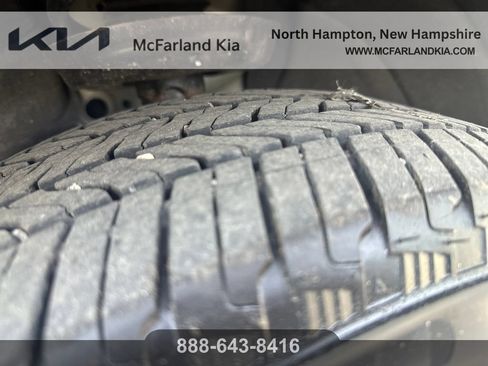 Used 2024 Chevrolet Equinox LT AWD/4WD image 28
