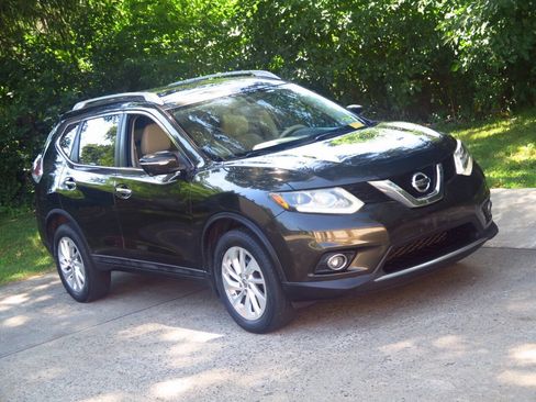 Used 2015 Nissan Rogue SL w/ SL Premium Package AWD/4WD image 18