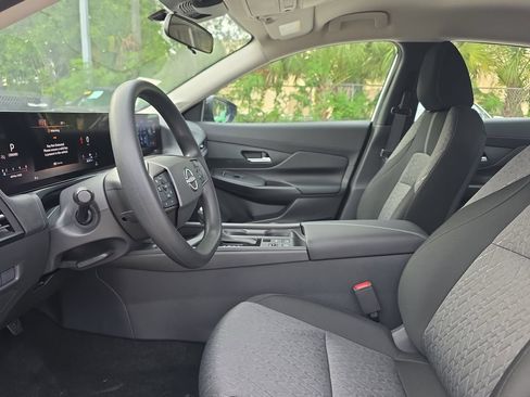 New 2026 Nissan Sentra SV FWD image 23