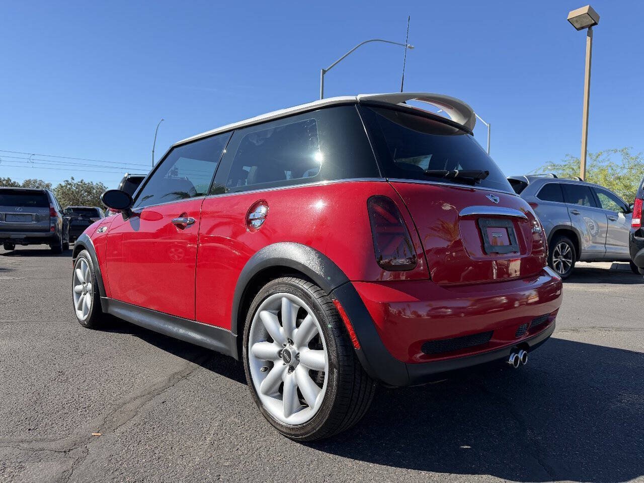 Used 2005 MINI Cooper S FWD image 4