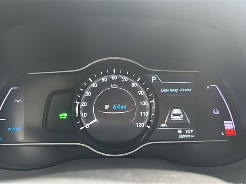 Used 2019 Hyundai Kona Ultimate image 19