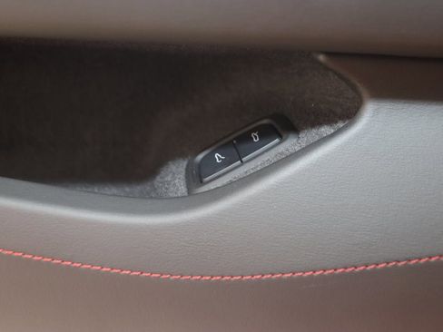 Used 2023 Chevrolet Corvette Stingray Preferred Conv w/ 2LT image 48