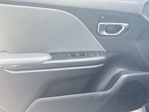 New 2026 Kia K4 EX image 21