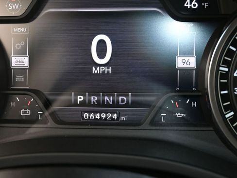 Used 2021 RAM 1500 Laramie image 31