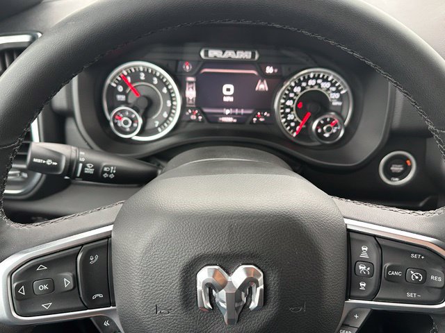 Used 2025 RAM 1500 Big Horn AWD/4WD image 26