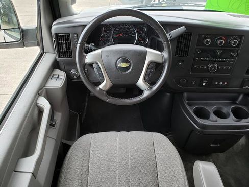 Used 2016 Chevrolet Express 2500 LS image 15