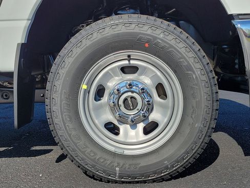 New 2026 Ford F350 XL w/ XL Chrome Package image 8