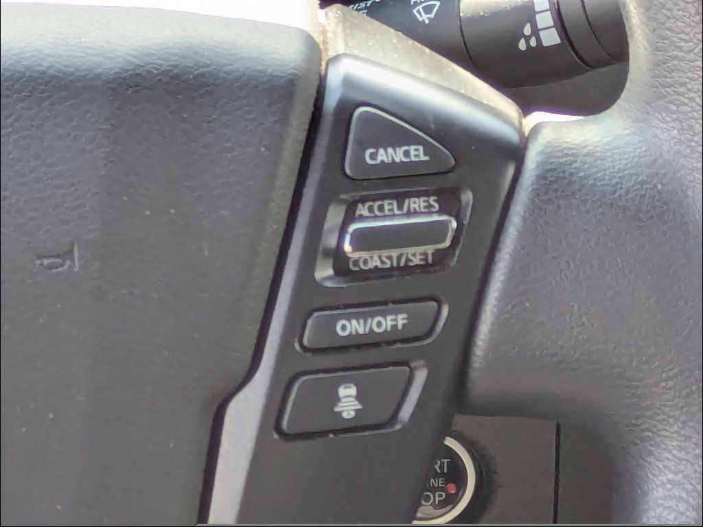 Used 2023 Nissan Frontier SV w/ Midnight Edition Package RWD image 20