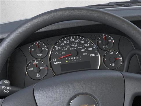 New 2025 Chevrolet Express 2500 w/ Driver Convenience Package image 18