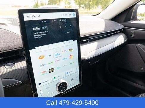 Used 2024 Ford Mustang Mach-E Premium image 19