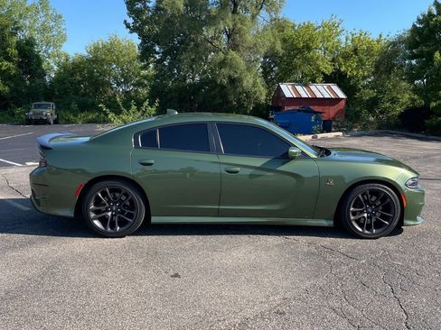 Used 2020 Dodge Charger Scat Pack w/ Plus Group image 3