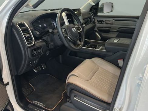 Used 2025 RAM 1500 Tungsten AWD/4WD image 9