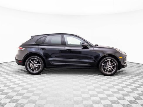New 2026 Porsche Macan image 7