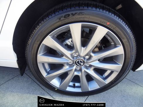 New 2026 MAZDA MAZDA3 2.5 S Sedan w/ Preferred Pkg image 30