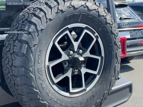Used 2026 Jeep Wrangler Unlimited Rubicon AWD/4WD image 35