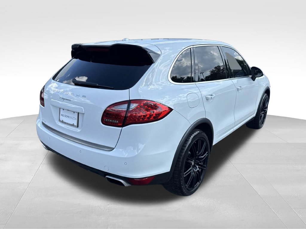 Used 2012 Porsche Cayenne AWD/4WD image 7