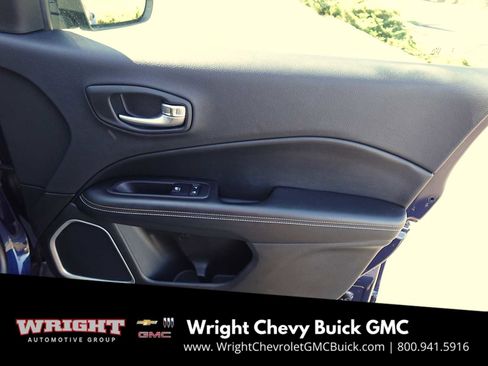 Used 2018 Jeep Compass Latitude w/ Popular Equipment Group image 28