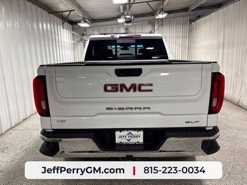 Used 2019 GMC Sierra 1500 SLT w/ SLT Premium Plus Package AWD/4WD image 4