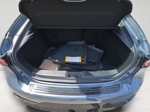 New 2026 MAZDA MAZDA3 2.5 S Hatchback w/ Premium Pkg image 30