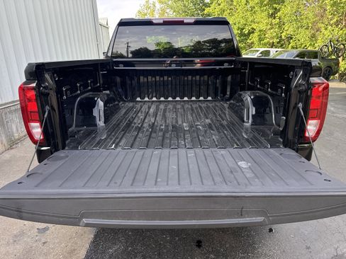 Used 2025 GMC Sierra 1500 Elevation AWD/4WD image 16
