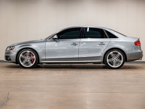 Used 2010 Audi S4 Prestige image 18