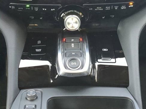 New 2026 Acura MDX SH-AWD image 17