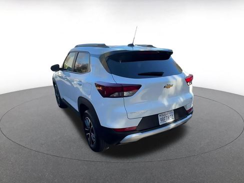 Used 2025 Chevrolet TrailBlazer LT image 11