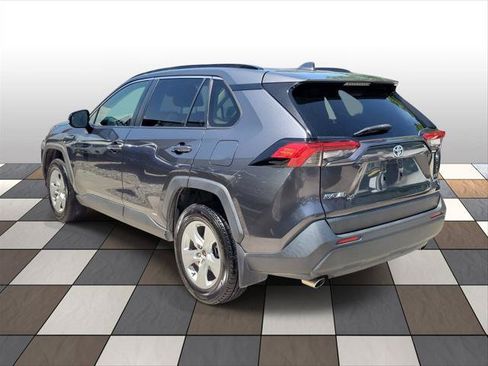 Used 2020 Toyota RAV4 XLE w/ All Weather Liner Package AWD/4WD image 6