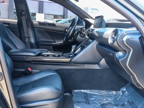 Certified 2024 Lexus IS 300 F Sport RWD image 19
