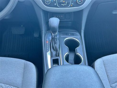 Used 2023 Chevrolet Equinox LT image 16