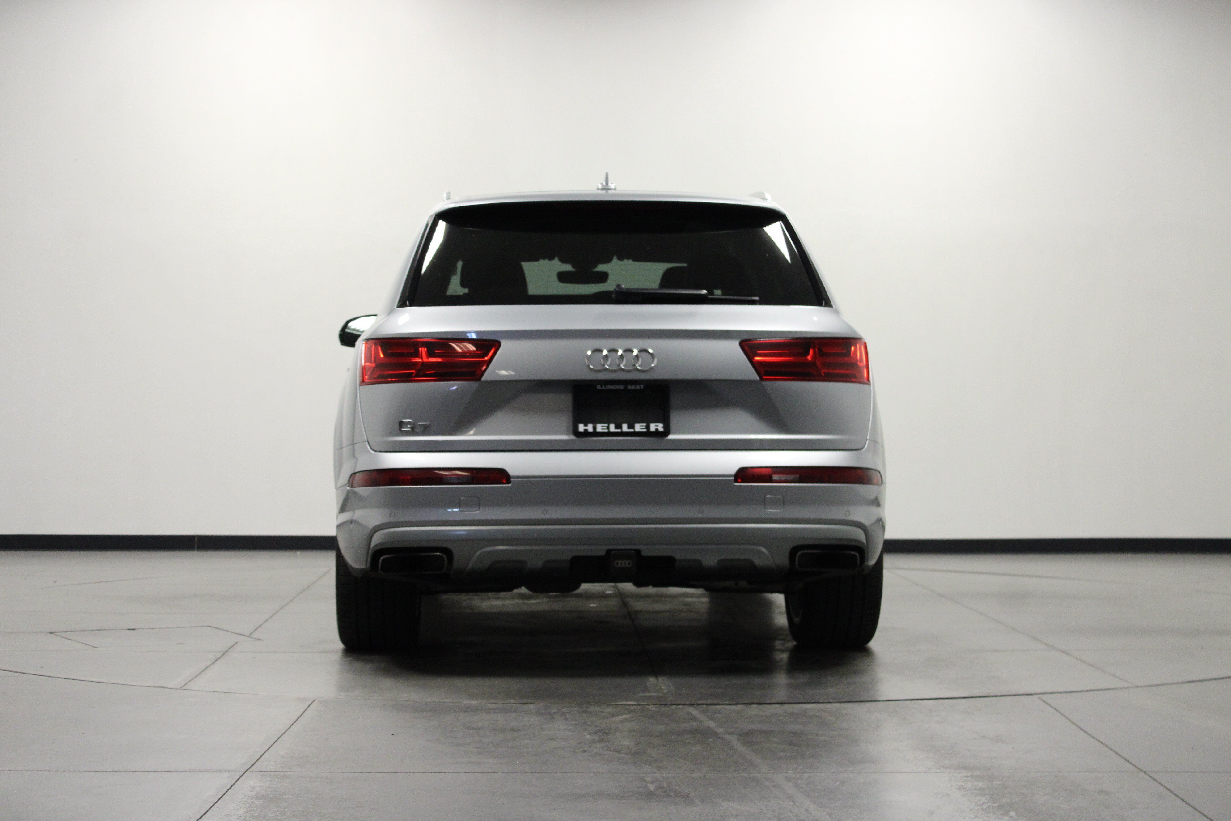 Used 2019 Audi Q7 3.0T Prestige AWD/4WD image 5