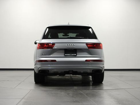 Used 2019 Audi Q7 3.0T Prestige AWD/4WD image 5