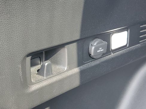 Used 2024 Honda CR-V EX-L image 9