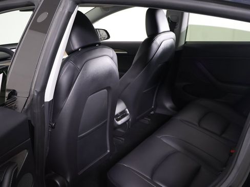 Used 2023 Tesla Model 3 Standard Range image 30