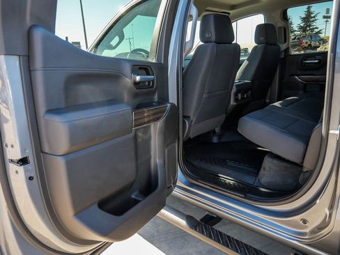 Used 2020 Chevrolet Silverado 1500 RST image 23