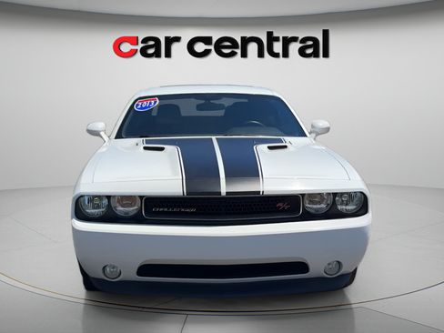Used 2013 Dodge Challenger R/T RWD image 8